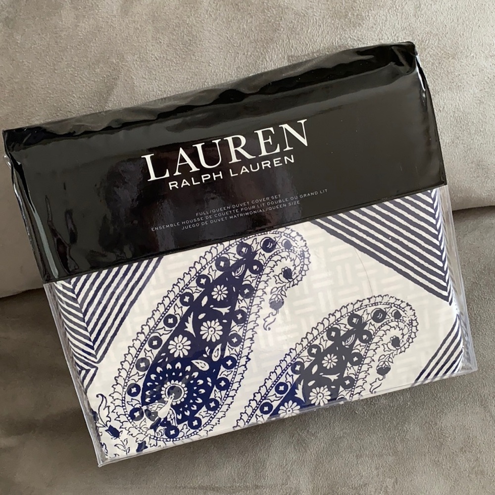 Lauren duvet cover set - Picture 2 of 3